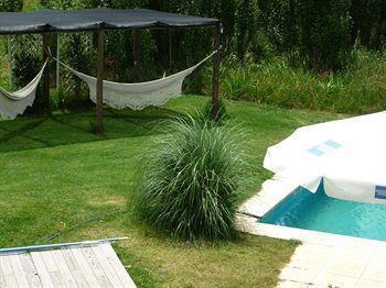 Victoria Fields Hotel & Resort La Barra Exterior photo